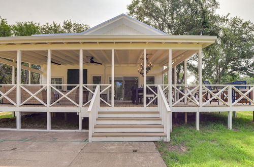 Photo 35 - Gorgeous Palo Pinto Home w/ Private Hot Tub