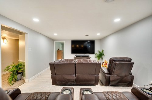 Photo 33 - Westminster Home w/ Theater Room & Pool Table