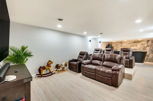 Foto 1 - Westminster Home w/ Theater Room & Pool Table