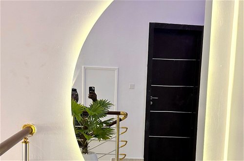 Foto 16 - Luxury Shortlet Apartment LBS, AJAH