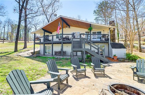Foto 30 - Spacious Greers Ferry Lake House w/ Grilling Deck
