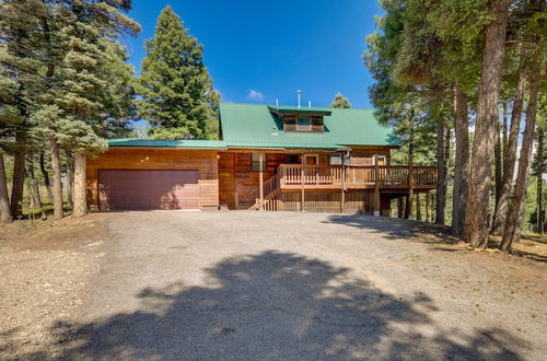 Photo 15 - Stylish Angel Fire Cabin w/ Deck - 2 Mi to Ski Mtn