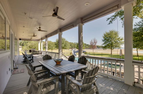 Photo 18 - Lake Livingston Paradise: Outdoor Pool w/ Slide