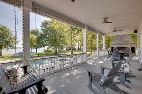 Photo 16 - Lake Livingston Paradise: Outdoor Pool w/ Slide