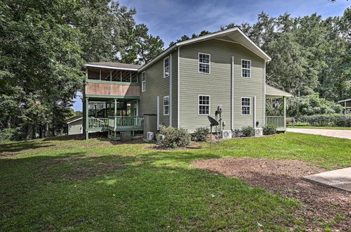 Foto 21 - Spacious Family Home on Lake Marion w/ Boat Ramp