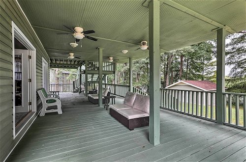 Foto 13 - Spacious Family Home on Lake Marion w/ Boat Ramp