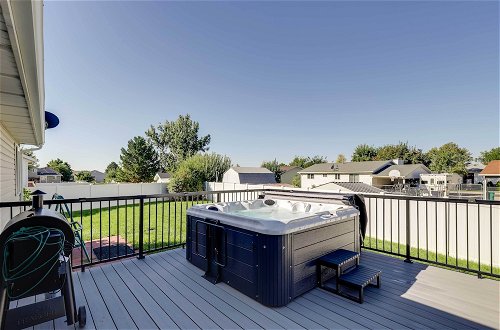 Photo 37 - Family-friendly Clearfield Home w/ Hot Tub