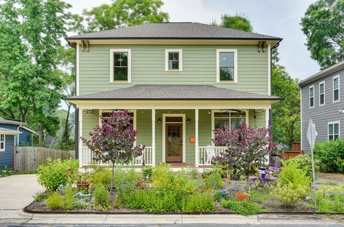 Photo 22 - Dog-friendly Durham Home - Walk Downtown