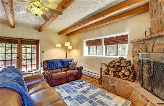 Foto 2 - Secluded Ramah Cottage: Patios & Outdoor Fireplace