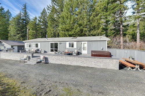 Photo 35 - Riverfront Home w/ Deck, Near Mount Rainier