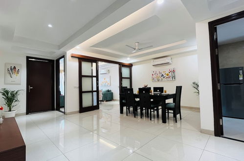 Photo 32 - BluO 3BHK Golf Course Road Balcony Lift