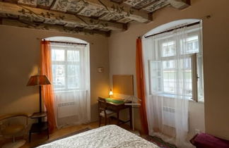 Photo 2 - Cool Historical 1 Bedroom Apartment in Mala Strana