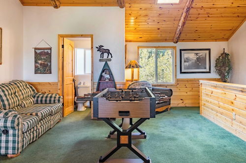 Photo 12 - Mighty Bear Manor by Avantstay Elevated Cabin w/ Pine Tree Views, Hot Tub & Pool Table