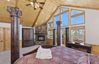 Photo 3 - Mighty Bear Manor by Avantstay Elevated Cabin w/ Pine Tree Views, Hot Tub & Pool Table