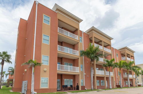 Photo 30 - Casual Condo Near Beach w/ Pools, hot tub & Grill