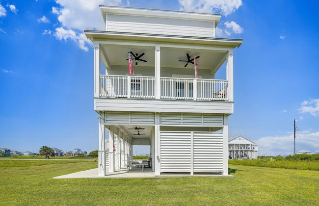 Captain's Quarters - Photo 24