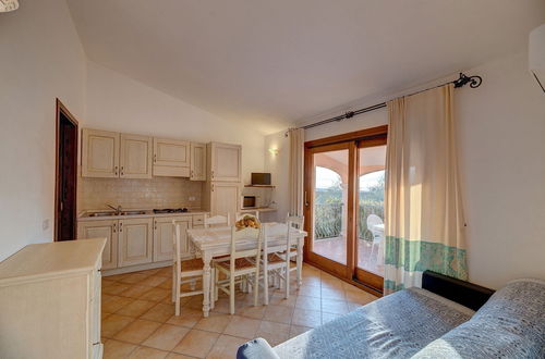 Foto 14 - The Fantastic Residenza Badus 2-bedroom Apartment Sleeps 6child With Sea View