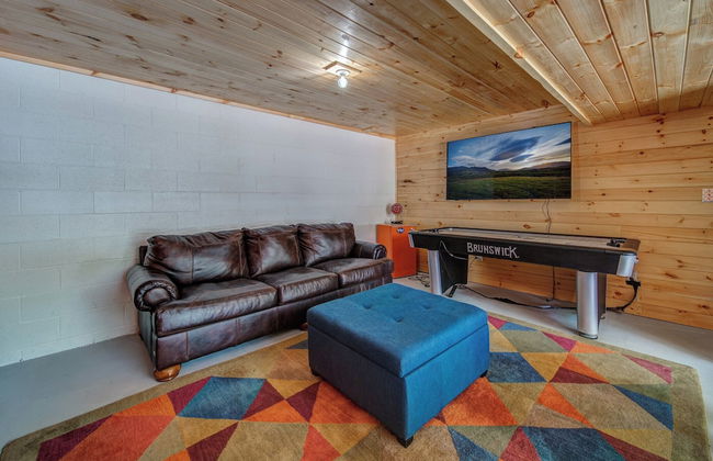 Lonestar Lodge - Photo 19