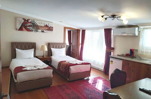 Photo 3 - Room in Apartment - Cozy Apartment in Old City Center up to 4 People in Brillant Location