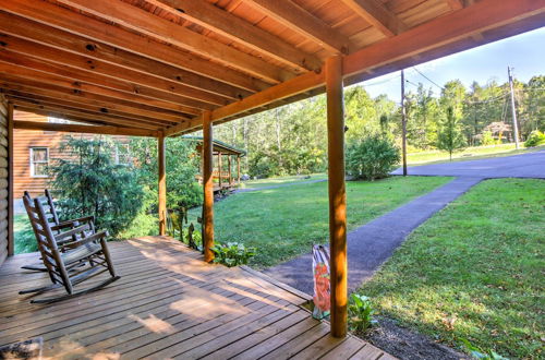 Photo 4 - Smoky Mountain Rustic Log Cabin w/ Furnished Patio