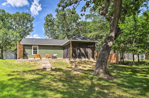 Foto 19 - Charming Lake Fork Cottage w/ Screened-in Porch