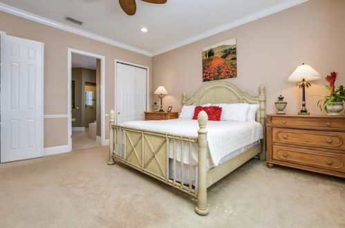 Photo 14 - Disney theme 5 bed 5 bath with pool