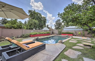 Foto 2 - Midtown Getaway w/ Private Pool & Grass Yard