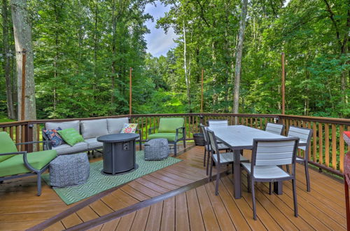 Photo 3 - Secluded Leesburg Retreat w/ Private Hot Tub