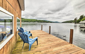 Foto 1 - Lakefront Alton Bay Retreat w/ Dock Near Beaches