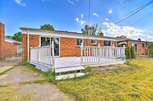 Photo 23 - Cozy Center Line Home w/ Fenced Yard & Office