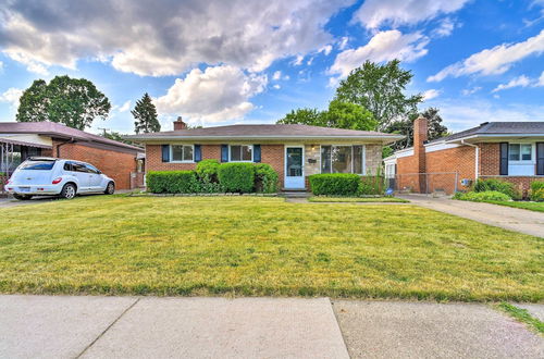 Photo 15 - Cozy Center Line Home w/ Fenced Yard & Office