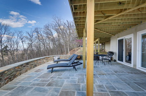 Photo 5 - Front Royal Hilltop Cabin w/ Panoramic Views