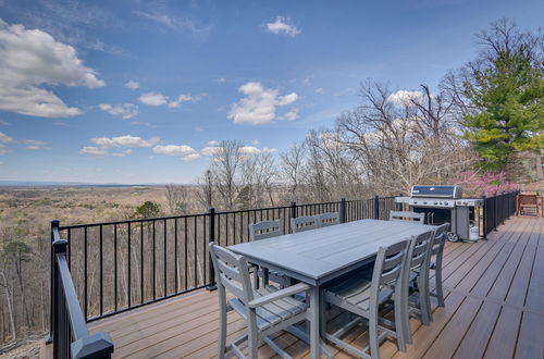 Photo 39 - Front Royal Hilltop Cabin w/ Panoramic Views