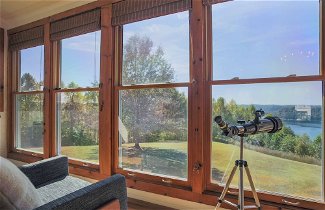 Foto 1 - Family Home w/ Porch & Center Hill Lake Views