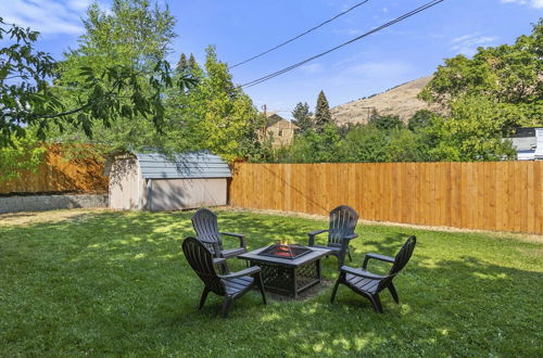 Photo 13 - Cozy Montana Retreat w/ Fire Pit & Mountain Views