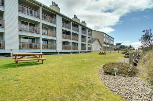 Foto 18 - Ocean Shores Condo: Walk to the Beach