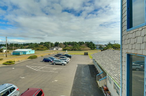 Foto 16 - Ocean Shores Condo: Walk to the Beach