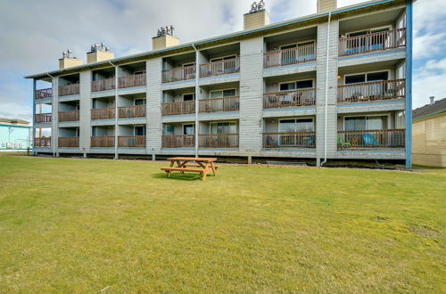 Foto 12 - Ocean Shores Condo: Walk to the Beach