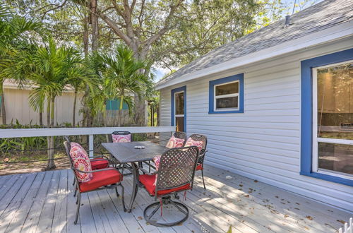 Photo 6 - Lovely Cottage Near Downtown Stuart & Beaches