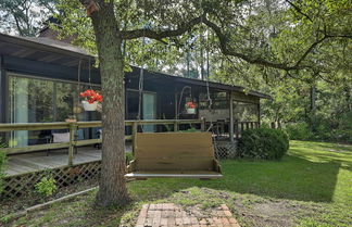 Photo 2 - New Bern Home w/ Direct Access to Neuse River