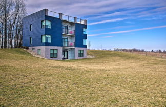 Foto 1 - Luxe Amish Country Apartment With Rooftop Terrace