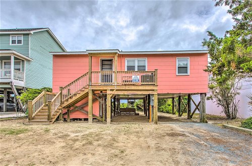 Foto 30 - Rustic Beachfront Cottage w/ Deck & Boardwalk