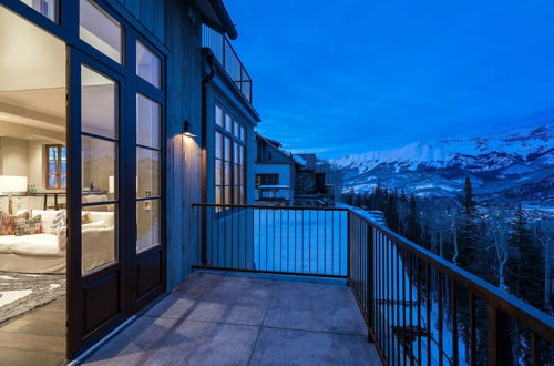 Photo 13 - Villas At Cortina Penthouse 10 4 Bedroom Condo by Alpine Lodging Telluride