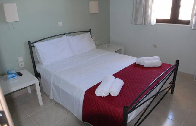 Hara House in Monolithos Rhodes - Photo 9