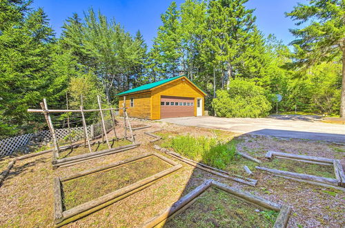 Photo 3 - Spacious Down East Cabin w/ Deck + Views