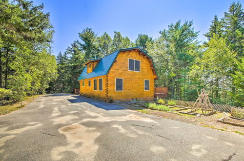 Photo 19 - Spacious Down East Cabin w/ Deck + Views