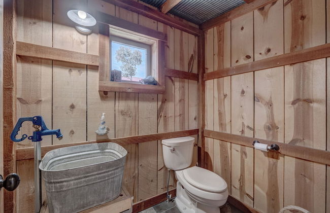 Holy Terror Chalet at Terry Peak - Photo 23