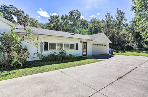 Photo 7 - Peaceful Toledo Retreat w/ Spacious Yard