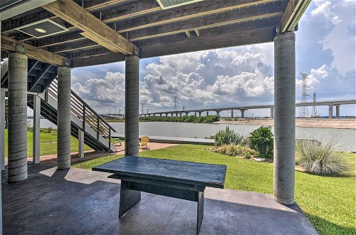 Photo 3 - Secluded Seabrook Waterfront Home w/ Patio