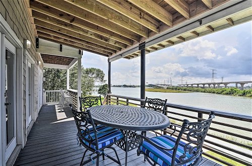 Foto 29 - Secluded Seabrook Waterfront Home w/ Patio
